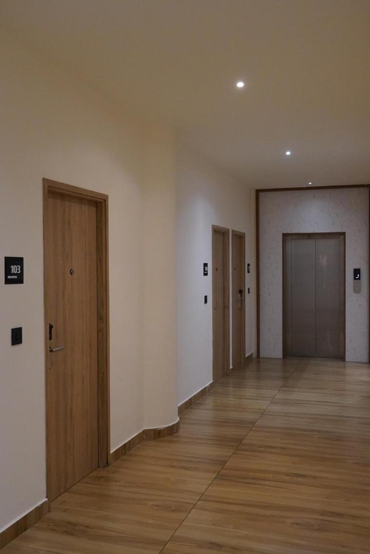 Dn Hotel Kochi Екстер'єр фото